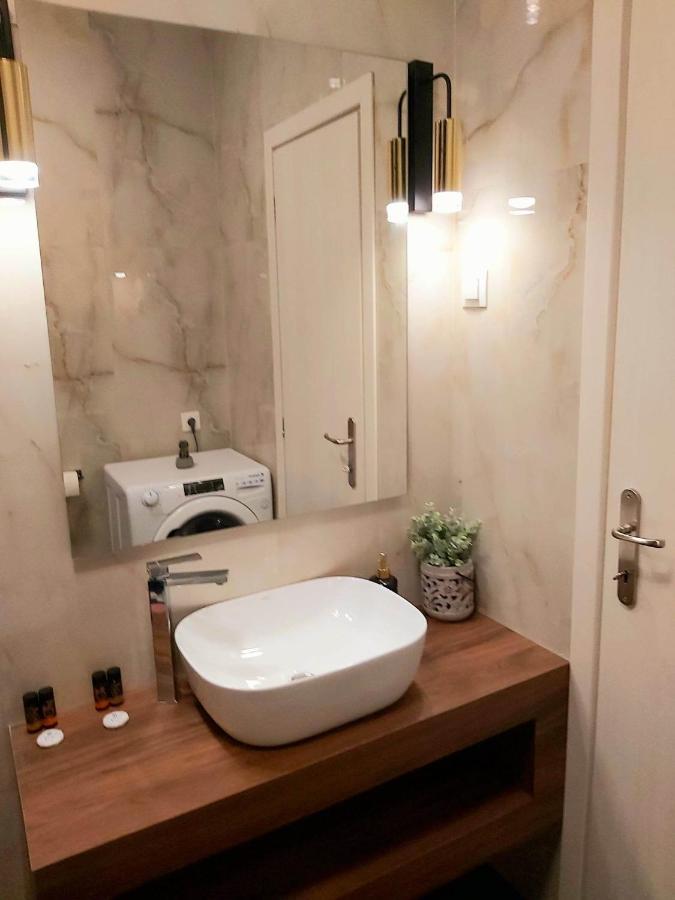 Sitia City Center Luxury Apartment ภายนอก รูปภาพ
